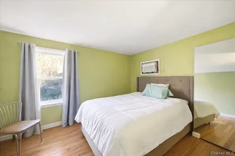 208 Woodworth Avenue Yonkers NY 10701