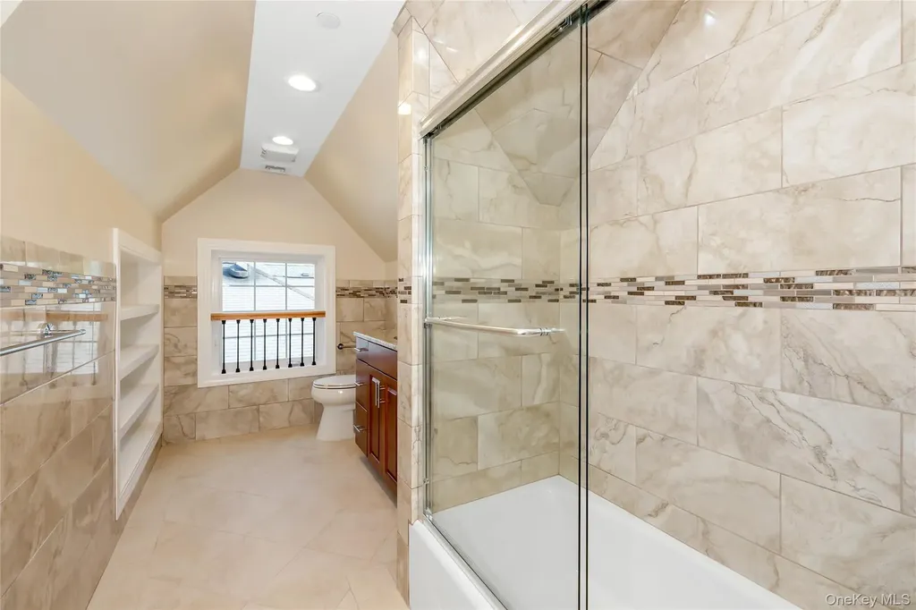 16 Grand Boulevard Scarsdale NY 10583