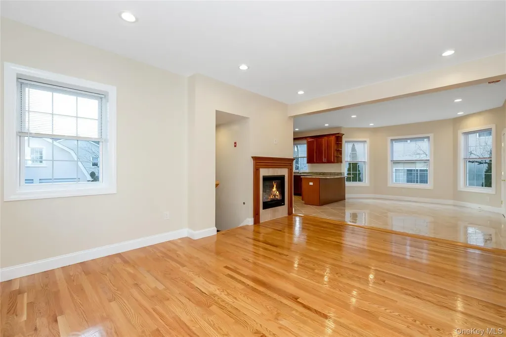 16 Grand Boulevard Scarsdale NY 10583