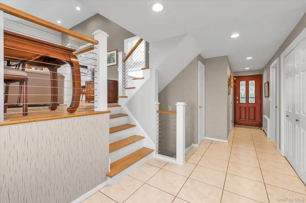 904 Park Lane Valley Stream NY 11581