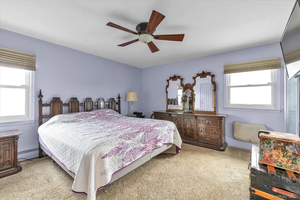 904 Park Lane Valley Stream NY 11581