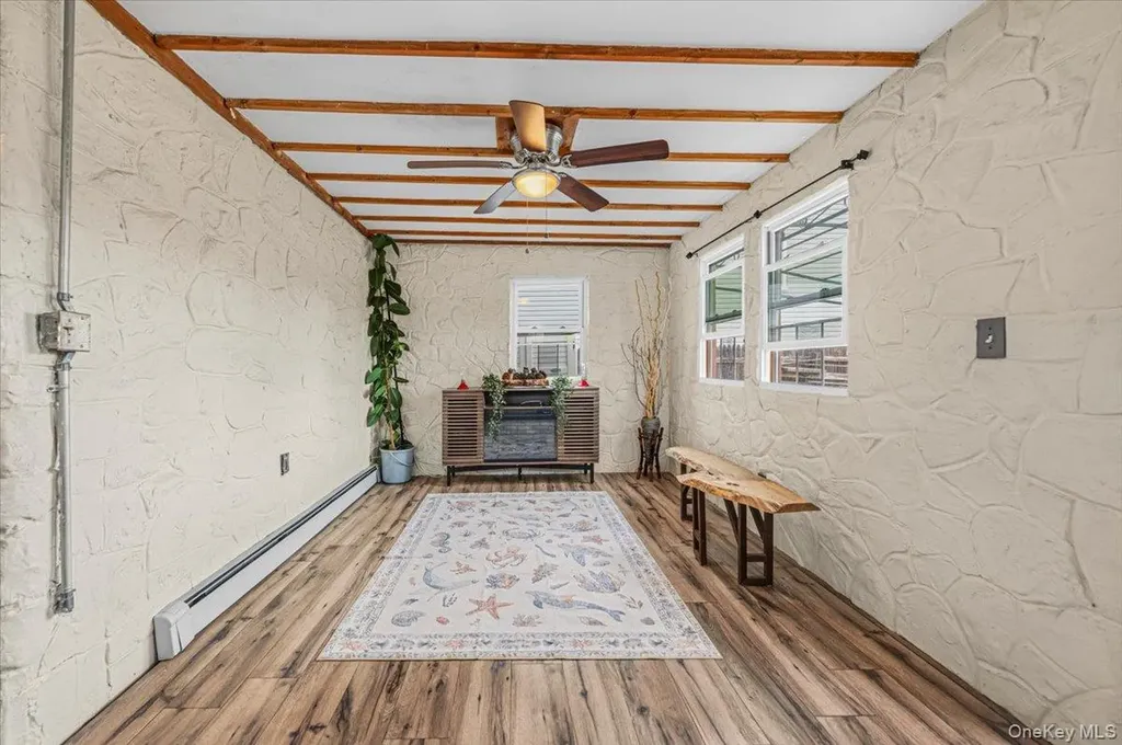 111 Ray Street Freeport NY 11520