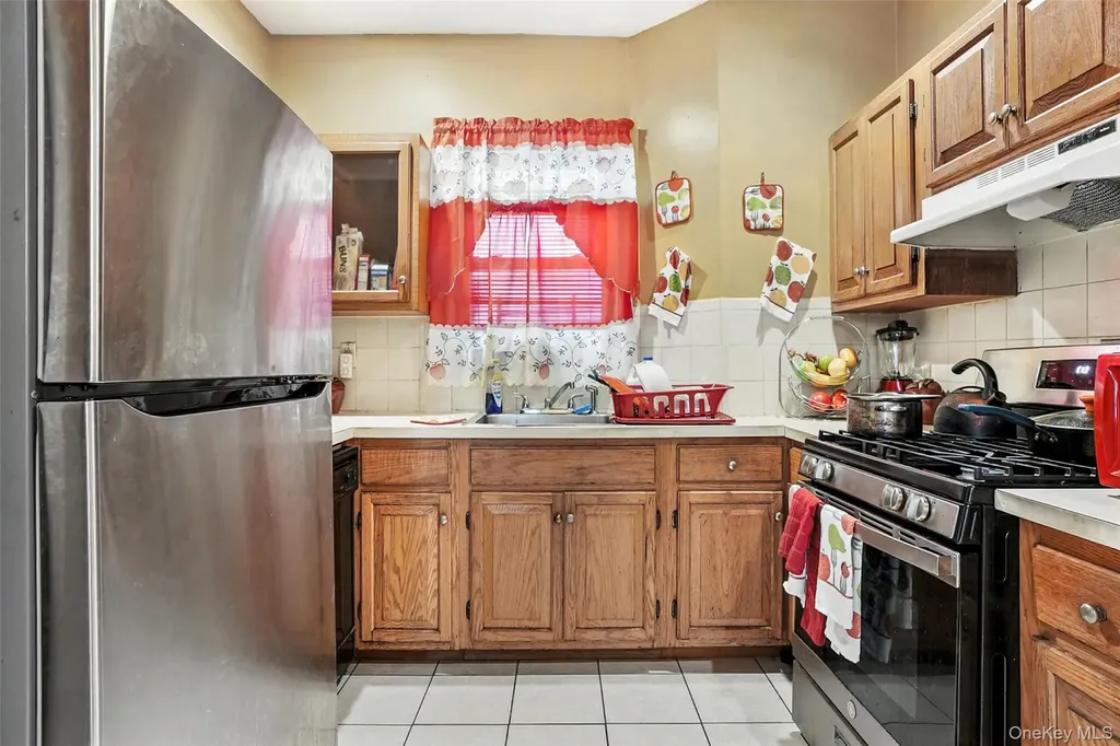 425 N Terrace Avenue Mount Vernon NY 10552