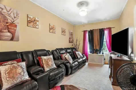 425 N Terrace Avenue Mount Vernon NY 10552