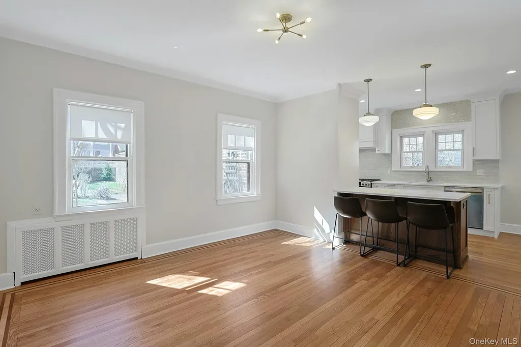 10 Robins Road New Rochelle NY 10801