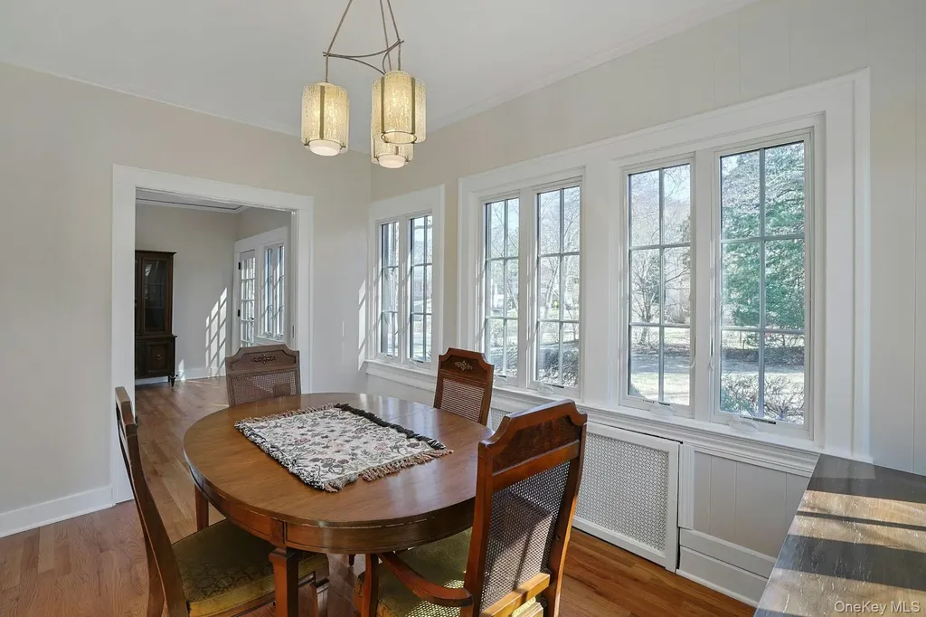 10 Robins Road New Rochelle NY 10801