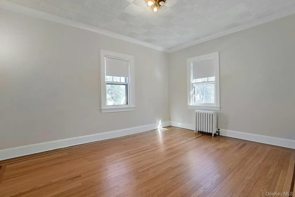 10 Robins Road New Rochelle NY 10801