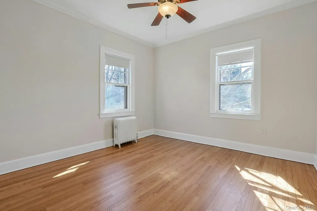 10 Robins Road New Rochelle NY 10801