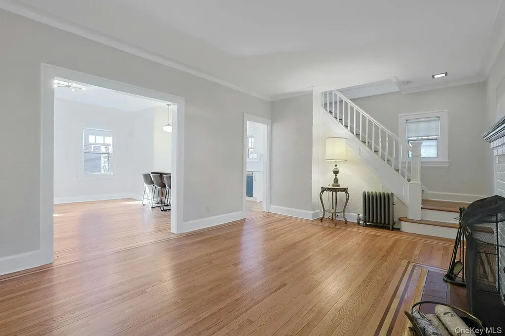 10 Robins Road New Rochelle NY 10801