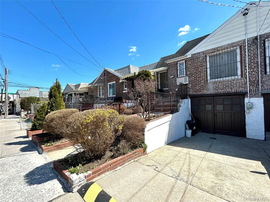 84-52 57th Avenue Elmhurst NY 11373