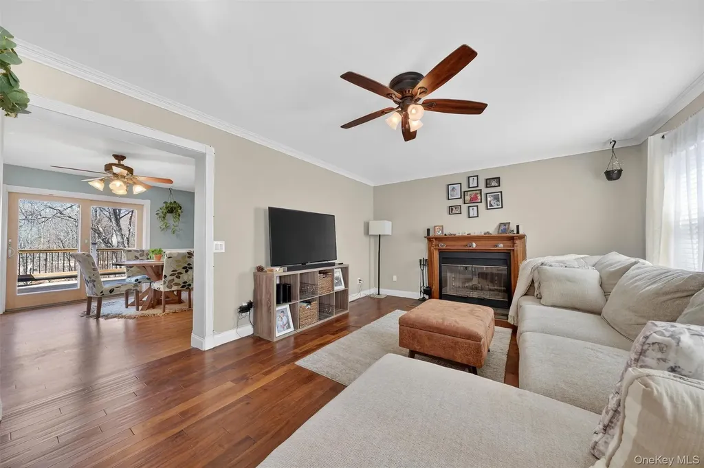 9 Megan Lane Campbell Hall NY 10916
