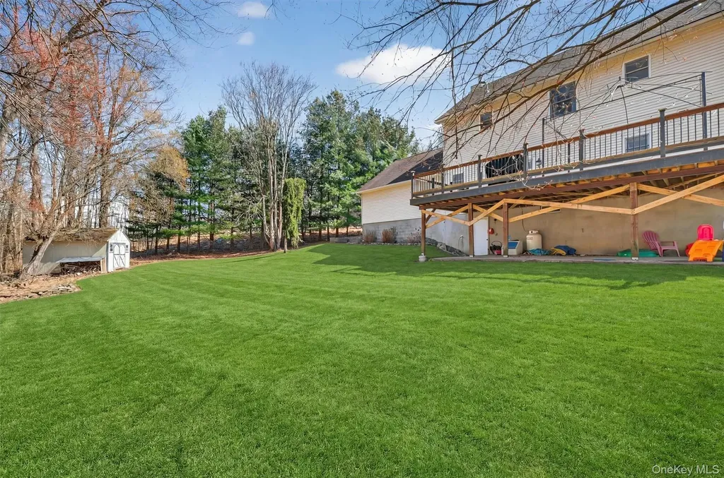 9 Megan Lane Campbell Hall NY 10916