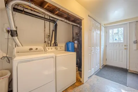 29 Tina Lane Hopewell Junction NY 12533