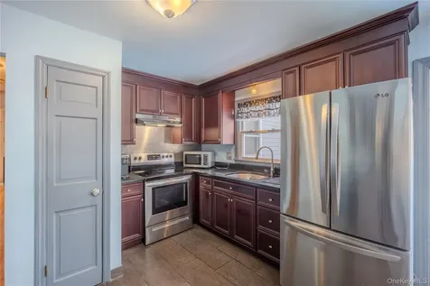 29 Tina Lane Hopewell Junction NY 12533