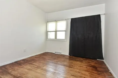 68 Blauvelt Avenue West Haverstraw NY 10993