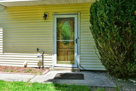 68 Blauvelt Avenue West Haverstraw NY 10993