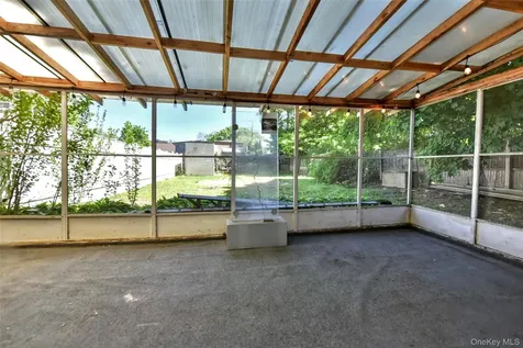 68 Blauvelt Avenue West Haverstraw NY 10993