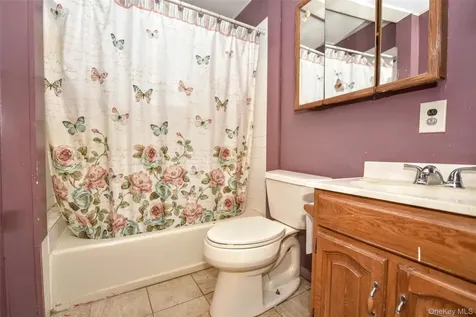 68 Blauvelt Avenue West Haverstraw NY 10993