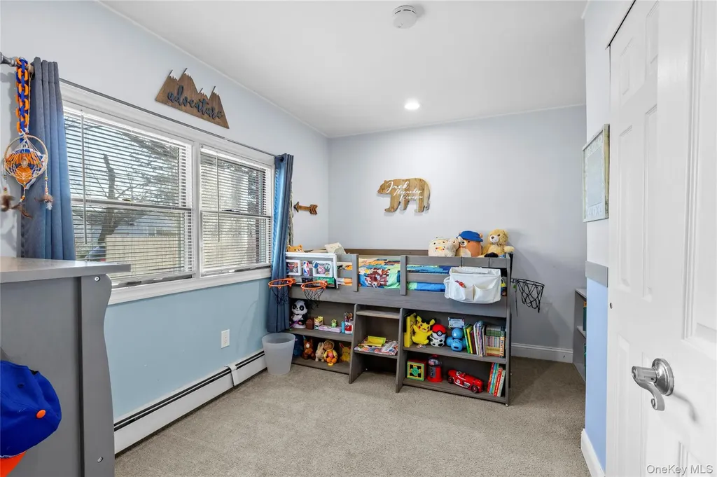 1534 12th Street West Babylon NY 11704