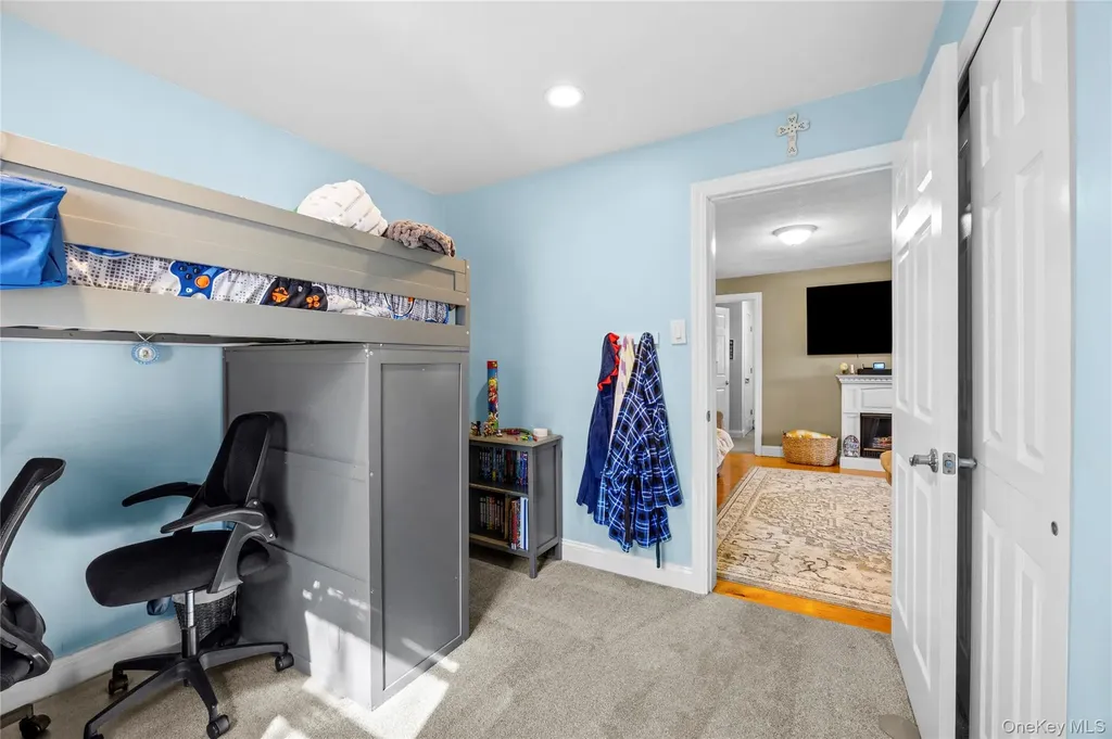 1534 12th Street West Babylon NY 11704