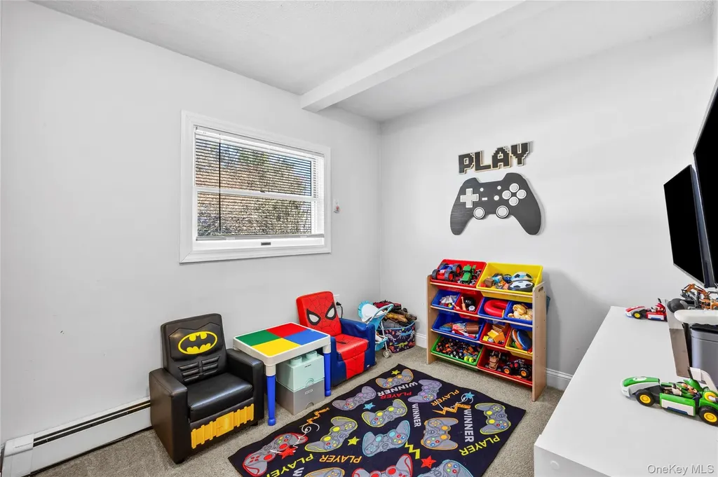 1534 12th Street West Babylon NY 11704