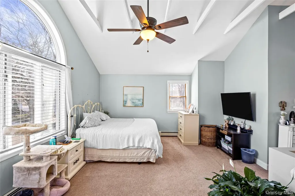 1534 12th Street West Babylon NY 11704