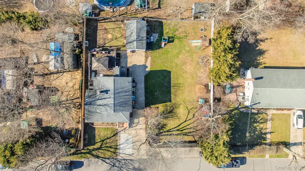 1534 12th Street West Babylon NY 11704