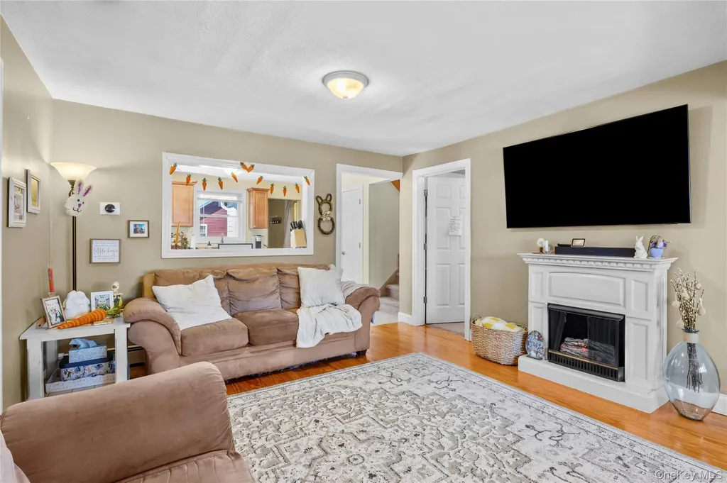 1534 12th Street West Babylon NY 11704