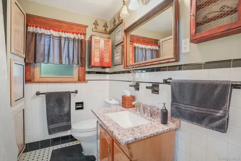 4 Crestwood Boulevard Poughkeepsie NY 12603