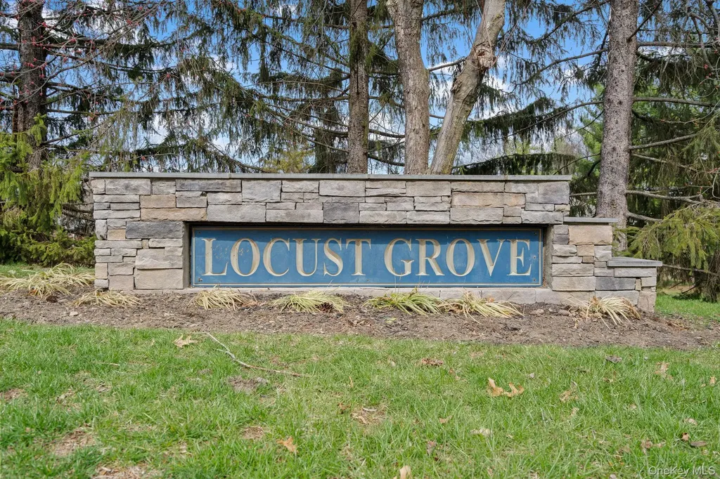 12 Field Court Fishkill NY 12524