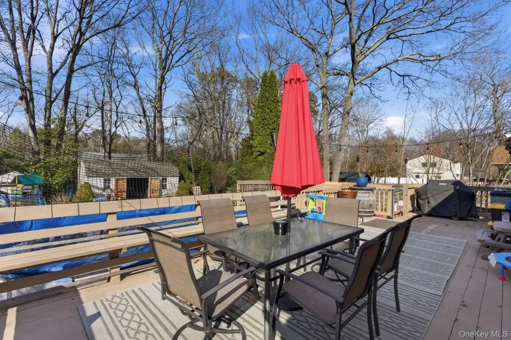 9 Fox Lane Shoreham NY 11786