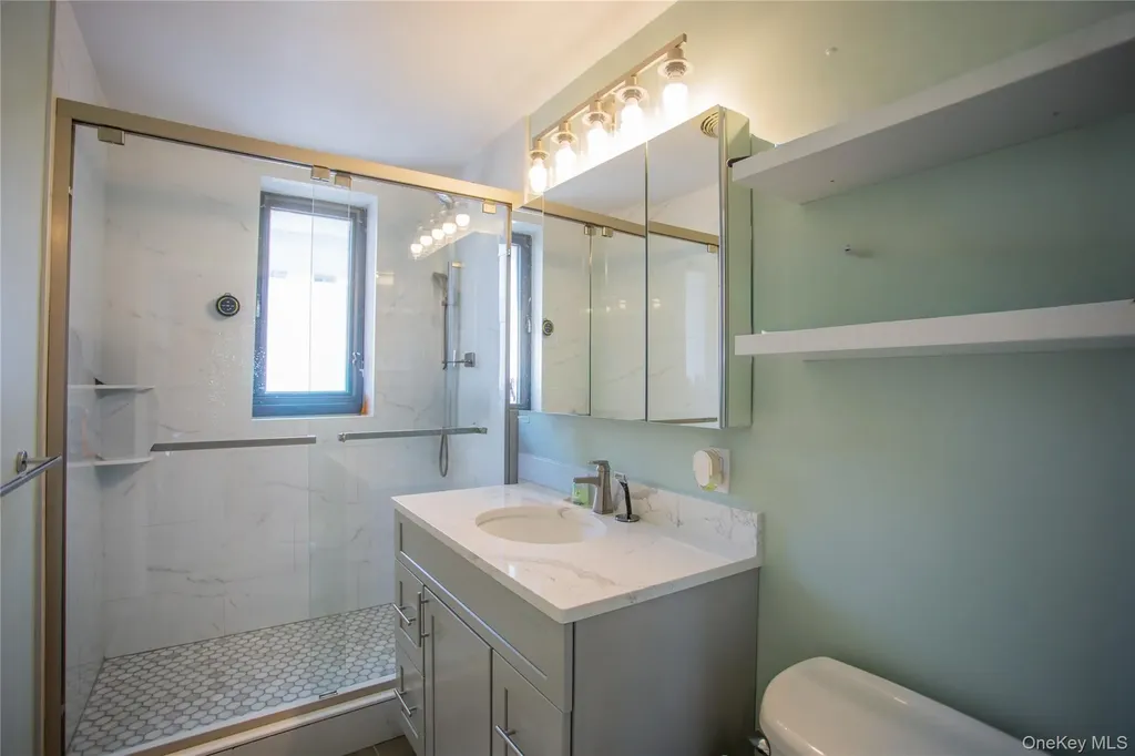 100 W Broadway Long Beach NY 11561