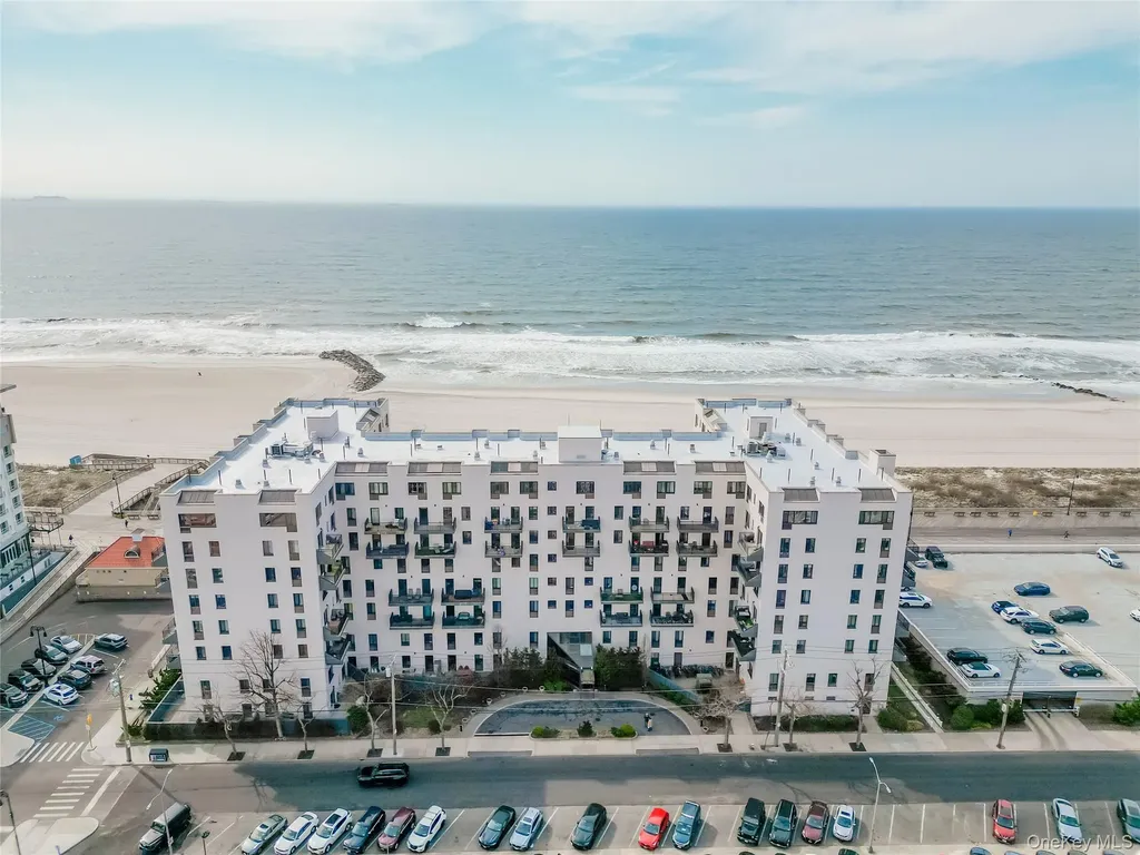100 W Broadway Long Beach NY 11561