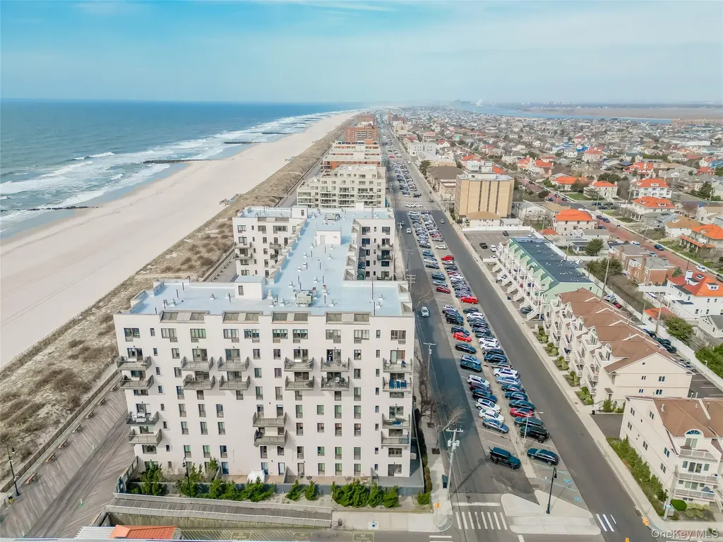 100 W Broadway Long Beach NY 11561