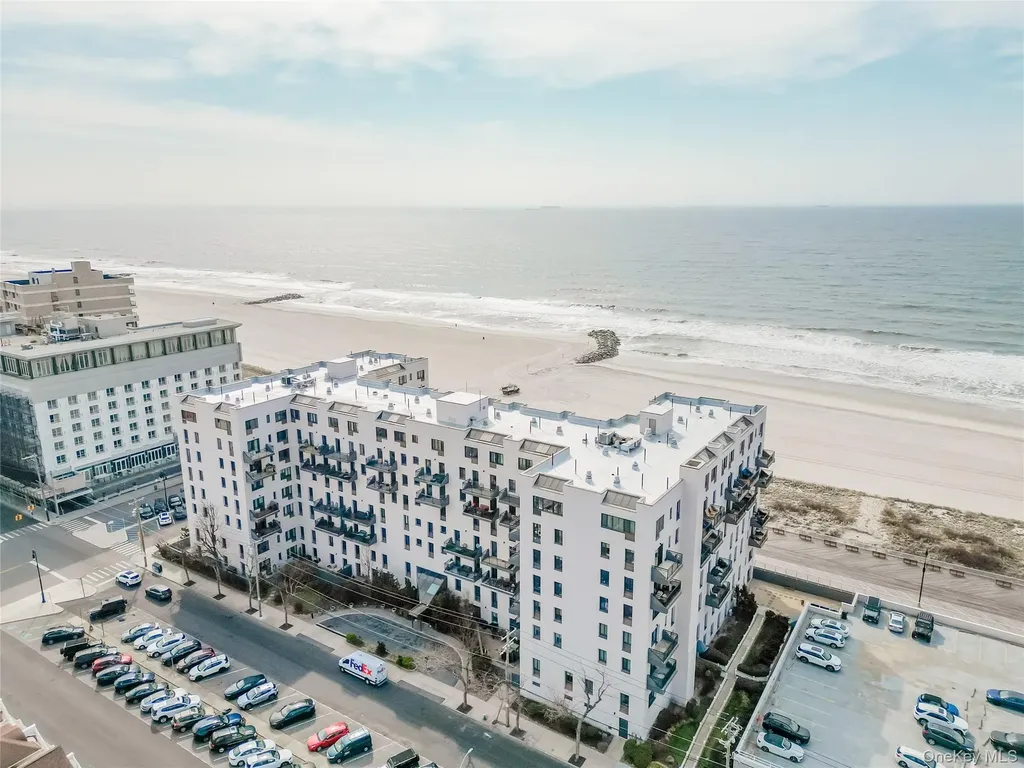 100 W Broadway Long Beach NY 11561