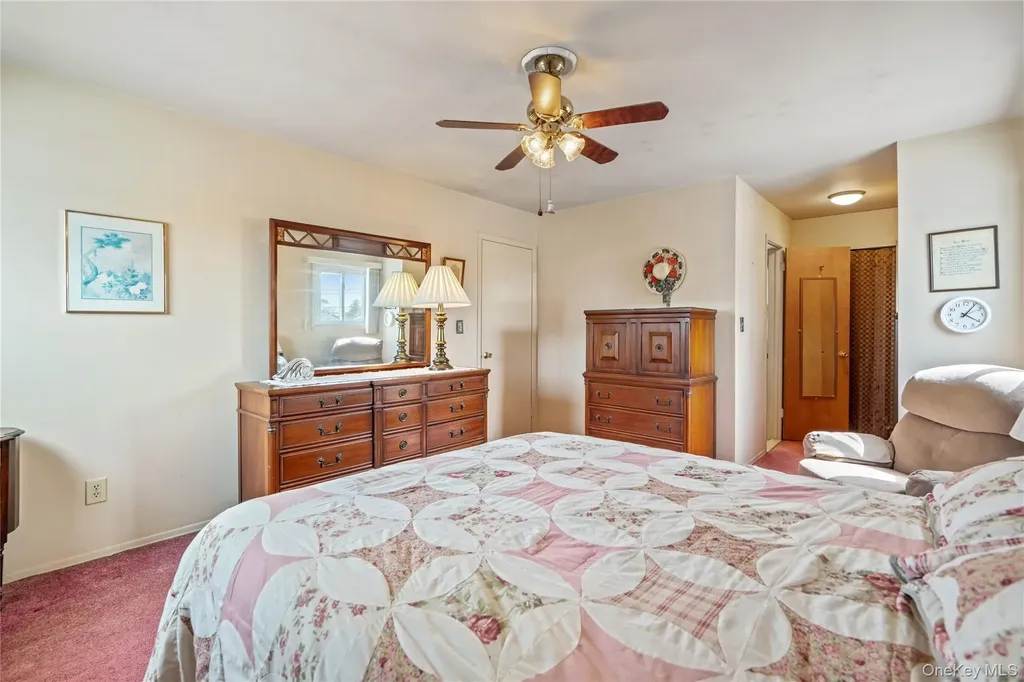 226 W 18th Street Deer Park NY 11729
