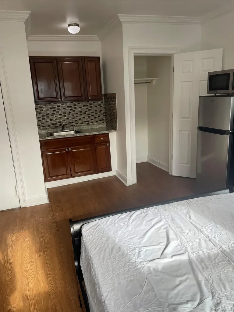 29 Saint Andrews Place Yonkers NY 10705