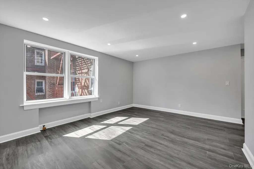 141-48 78th Avenue Flushing NY 11367