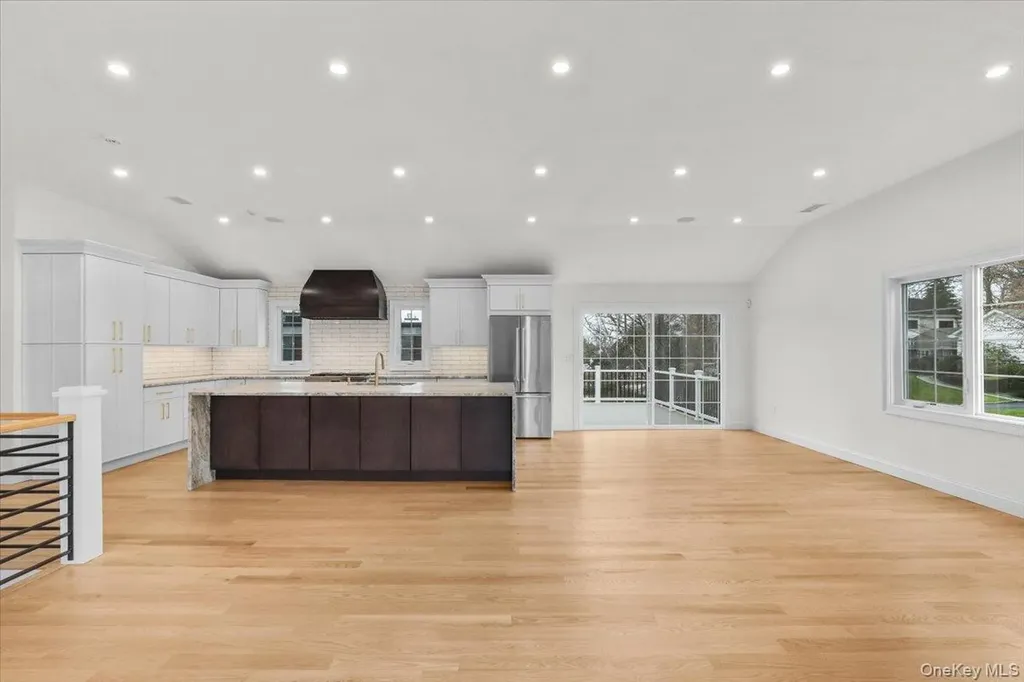 2 Willa Way Eastchester NY 10709