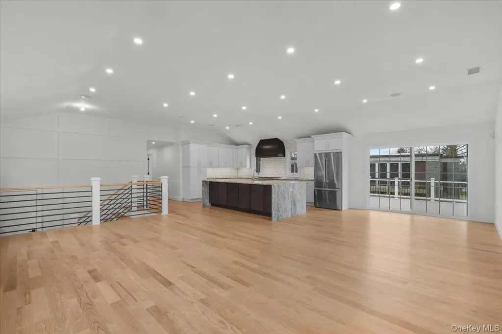 2 Willa Way Eastchester NY 10709
