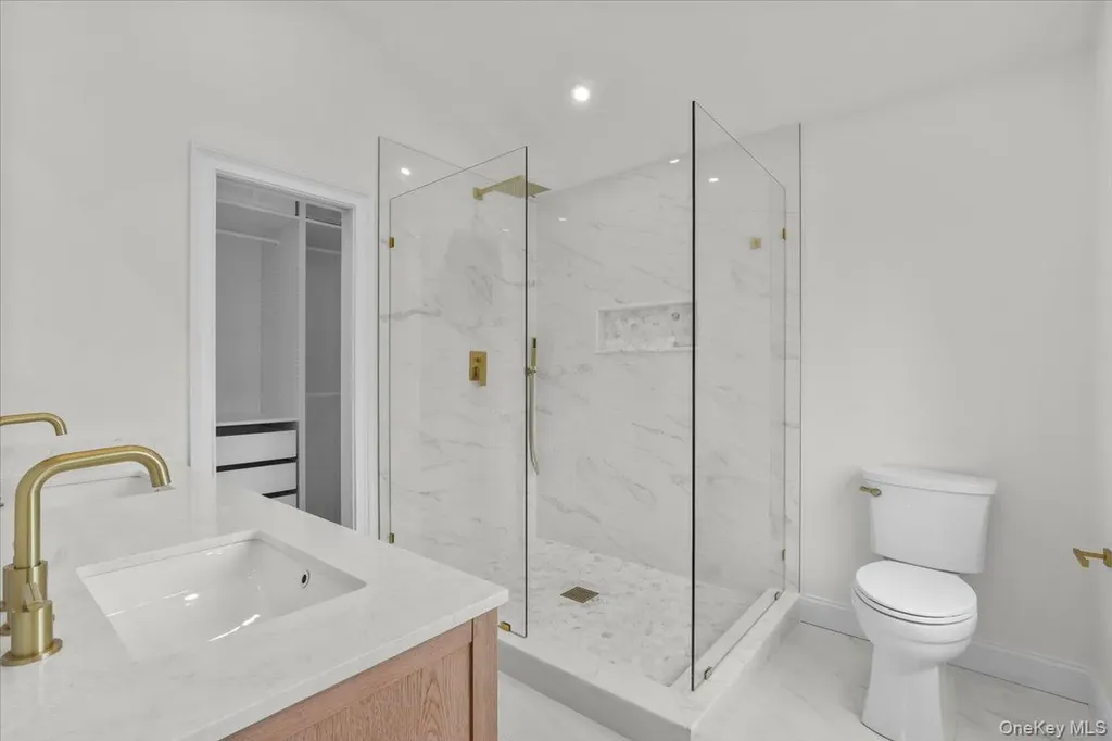 2 Willa Way Eastchester NY 10709