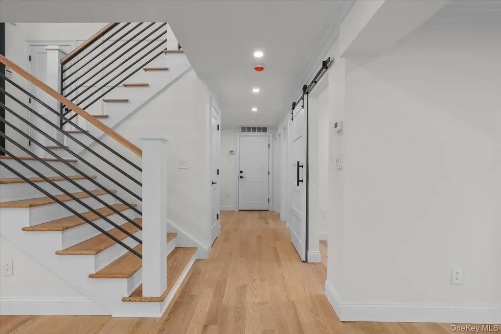 2 Willa Way Eastchester NY 10709
