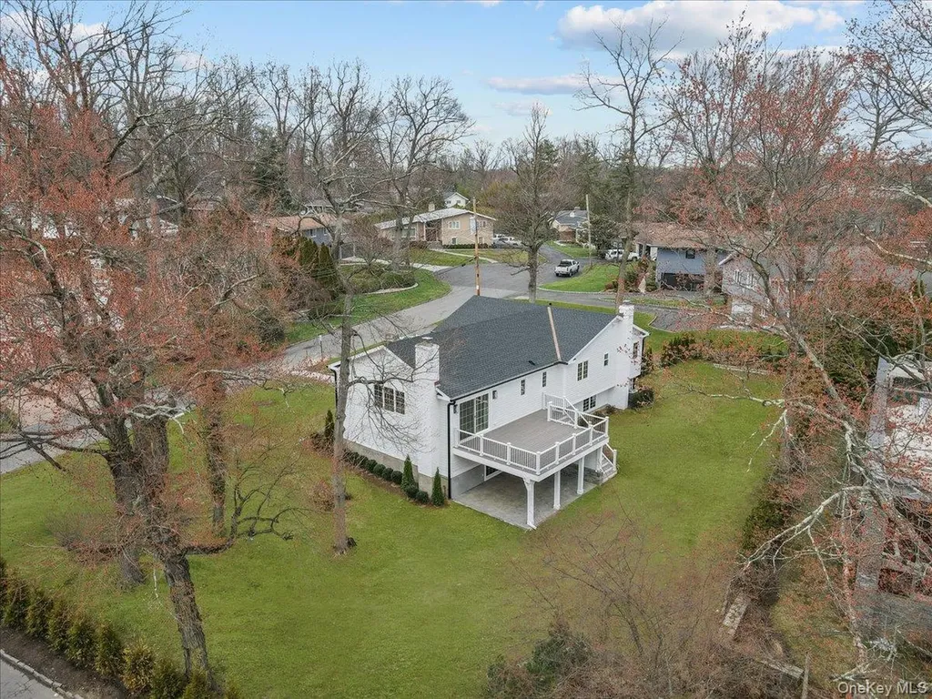 2 Willa Way Eastchester NY 10709