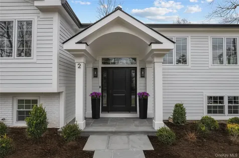 2 Willa Way Eastchester NY 10709