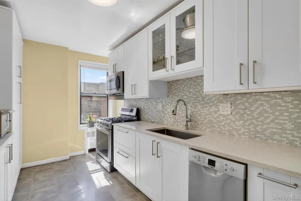 2 Windsor Terrace White Plains NY 10601