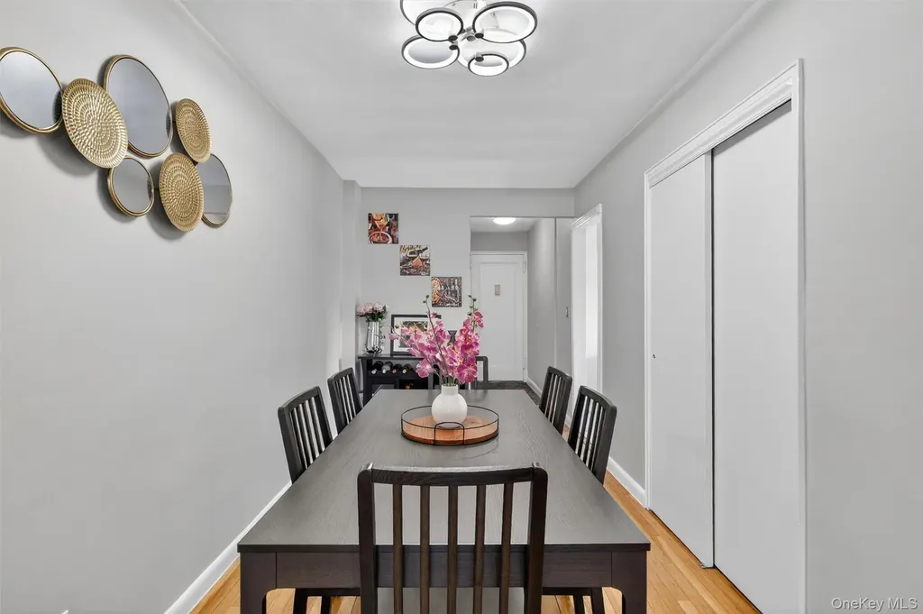 2 Windsor Terrace White Plains NY 10601
