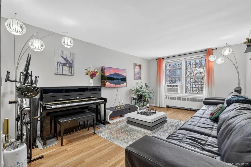 2 Windsor Terrace White Plains NY 10601