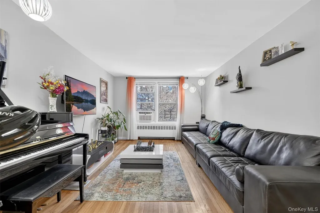 2 Windsor Terrace White Plains NY 10601