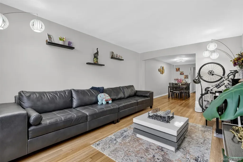 2 Windsor Terrace White Plains NY 10601