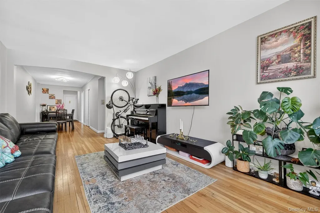 2 Windsor Terrace White Plains NY 10601